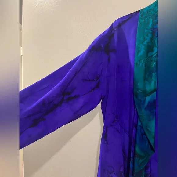 Silk Bijoux Wearable Art Kimono Jacket Top - Size XL Green, Blue and Purple - Picture 3 of 6